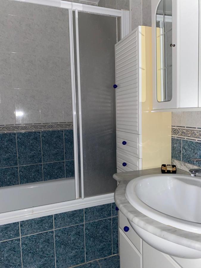 Comfortable Guest Room With Balcony Beniarjo المظهر الخارجي الصورة